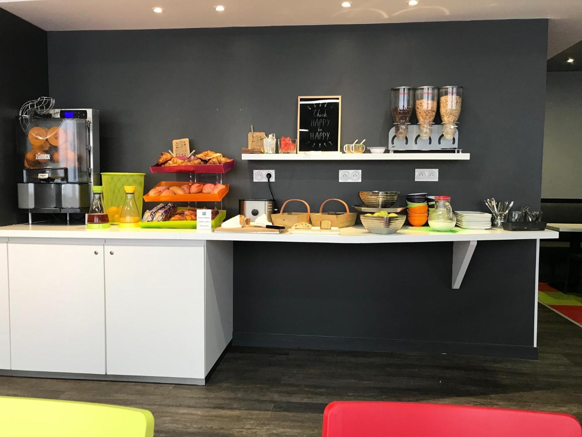 فندق Ibis Styles Chambery Centre Gare المظهر الخارجي الصورة